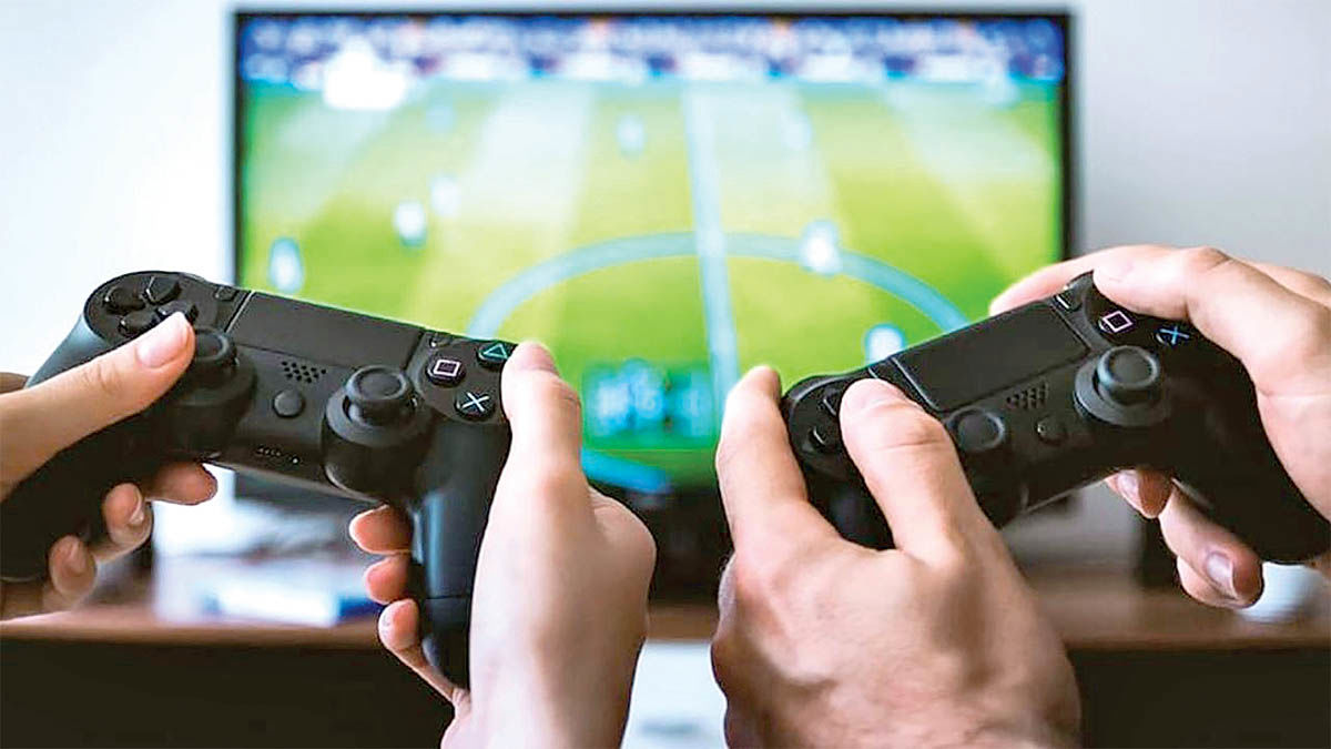 بازی‌های رایانه‌ای در ایران ۳۴میلیون بازیکن دارد/ به دنبال اکوسیستم سرمایه‌گذاری هستیم
