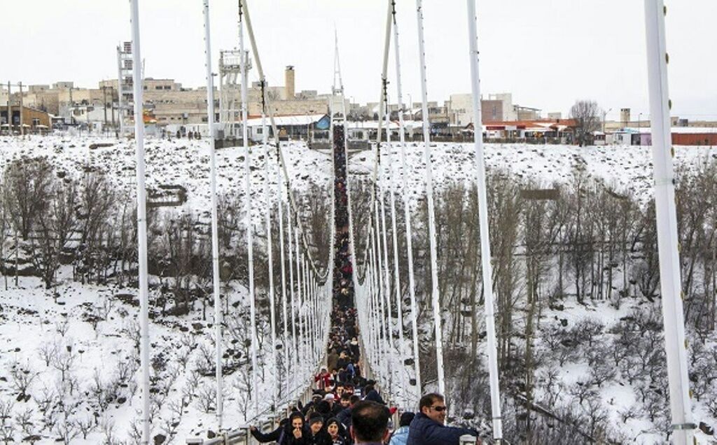 پل معلق مشگین‌شهر