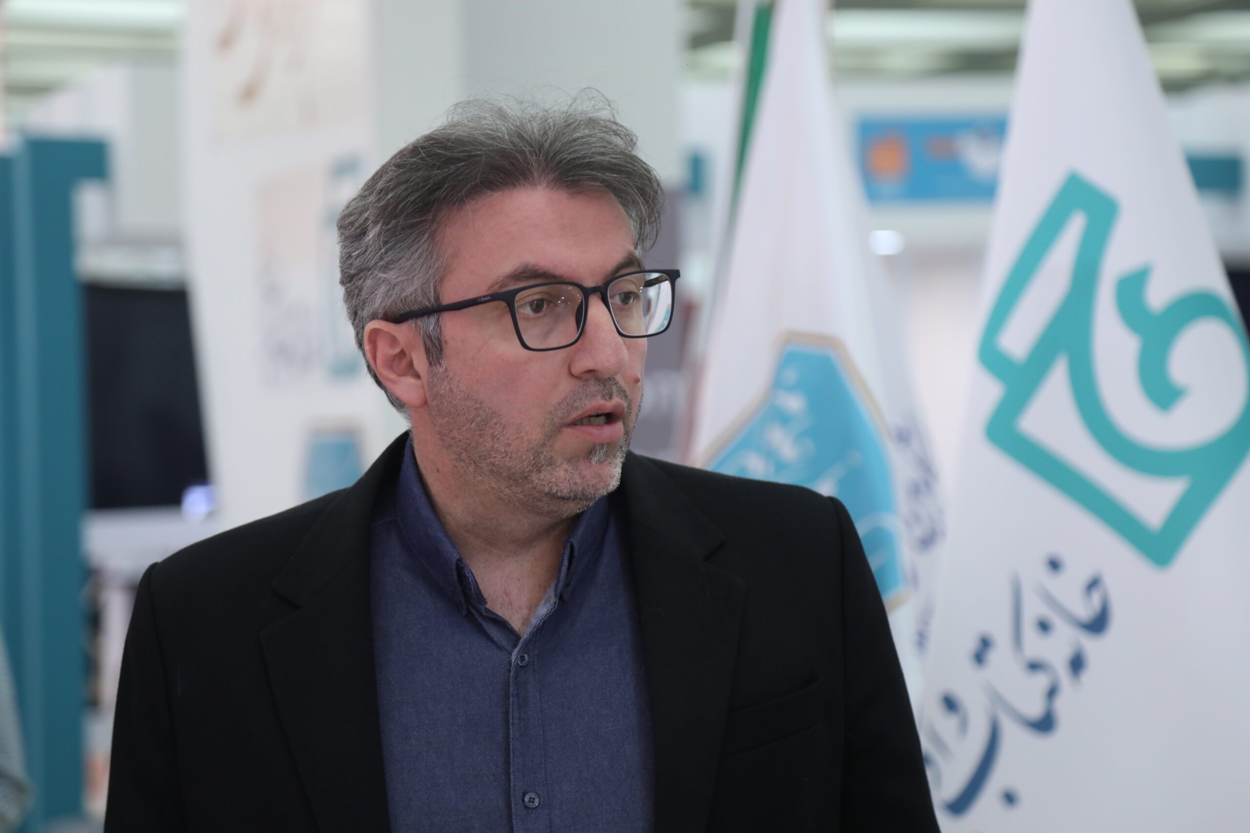 دکتر مظاهر بابایی، معاون کتاب و فرهنگ خانه کتاب و ادبیات ایران