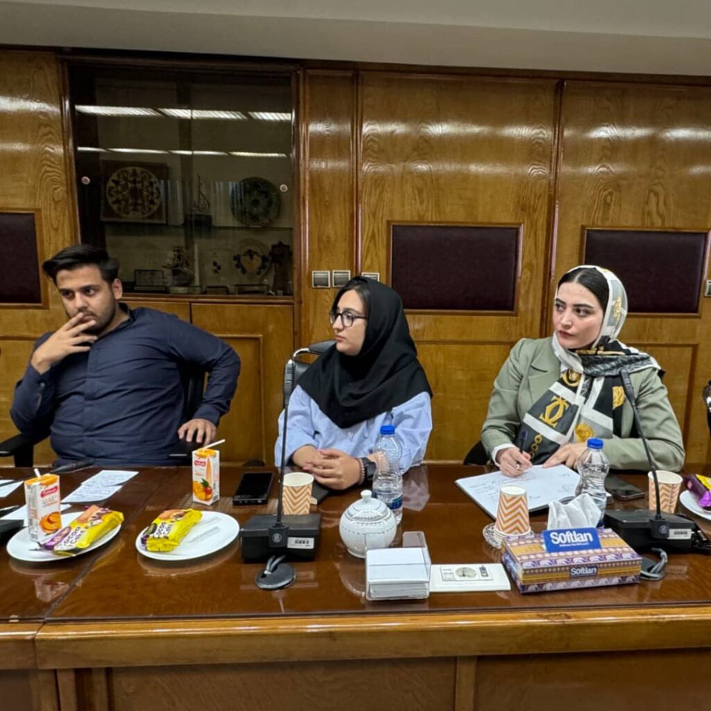 مرکز دپیلماسی جوانان
