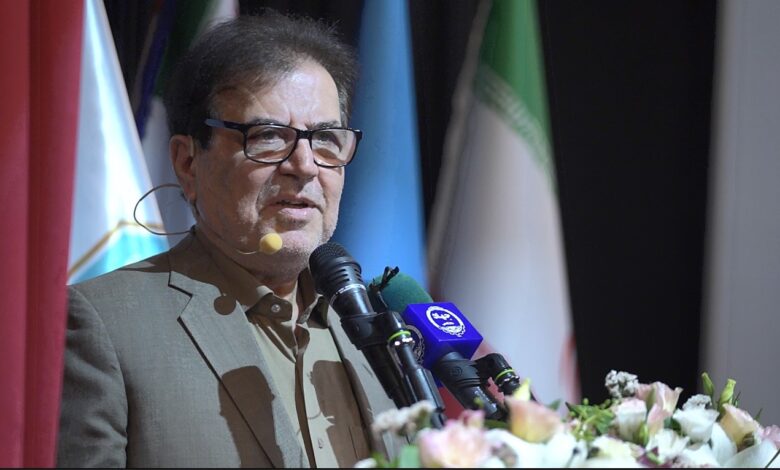 محمدایمانی خوشخو، رئیس دانشگاه علم و فرهنگ و رئیس پارک ملی علوم و فناوری‌های نرم و صنایع فرهنگی