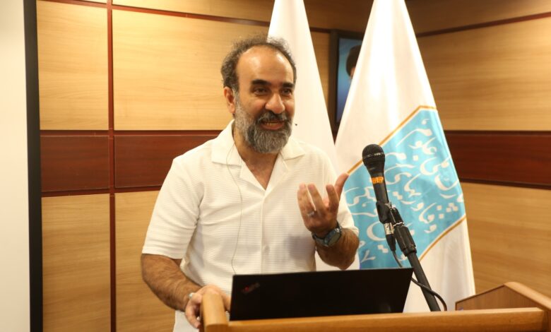 رضا امیرخانی، نویسنده