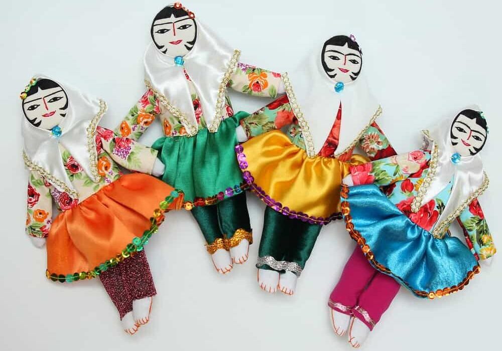 عروسک «بِی»
